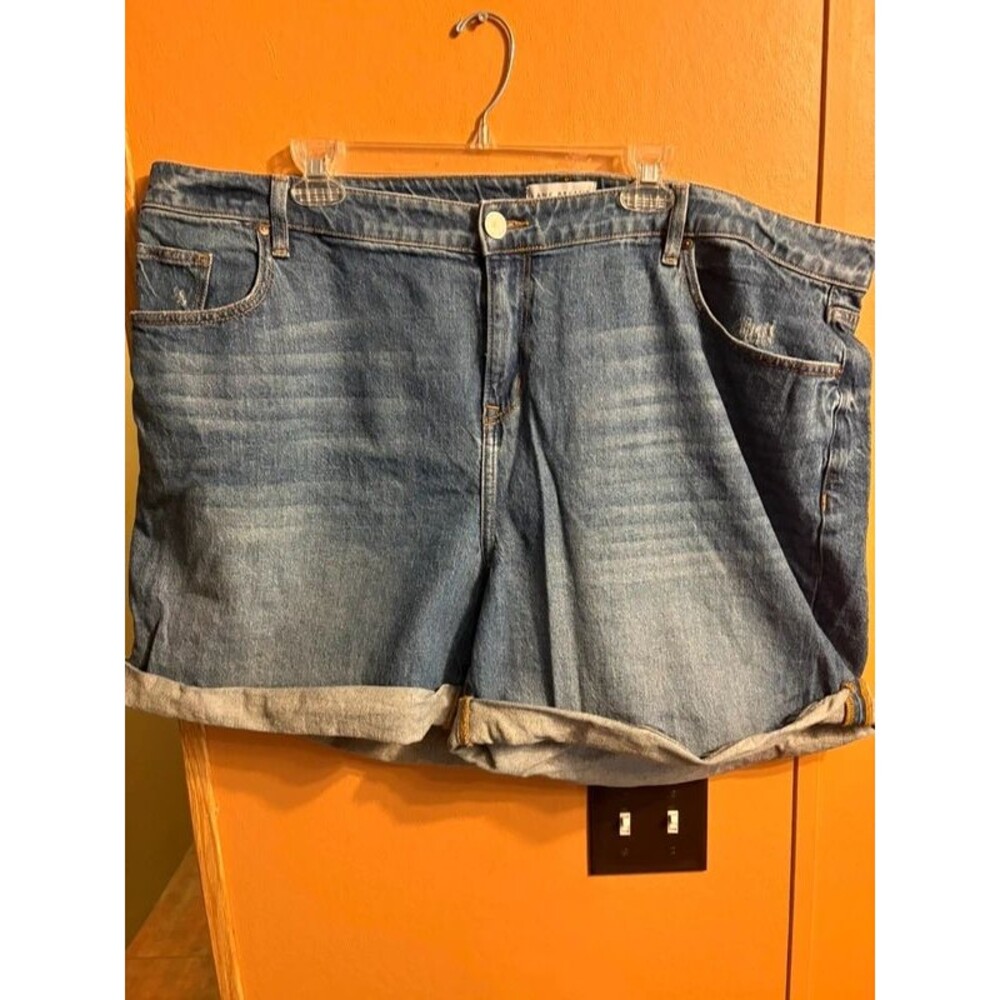 Lane Bryant medium wash blue Jean denim shorts sz 20